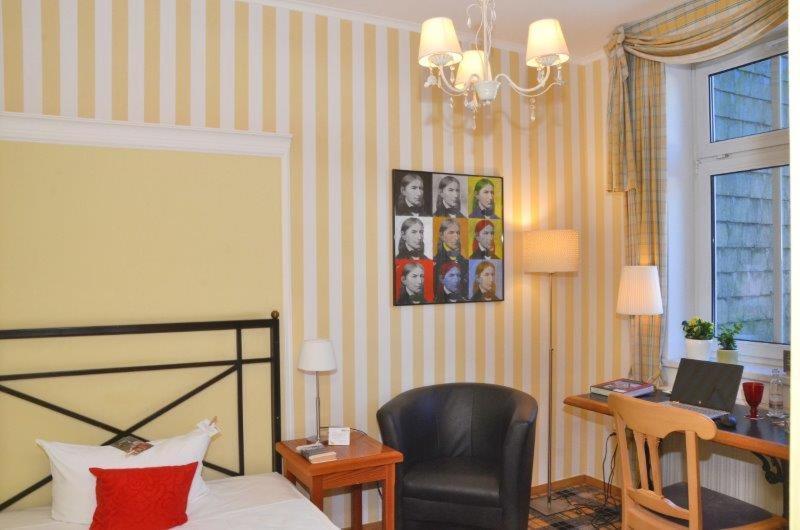 Hotel Schieferhof - Glaslust Neuhaus am Rennweg Eksteriør billede